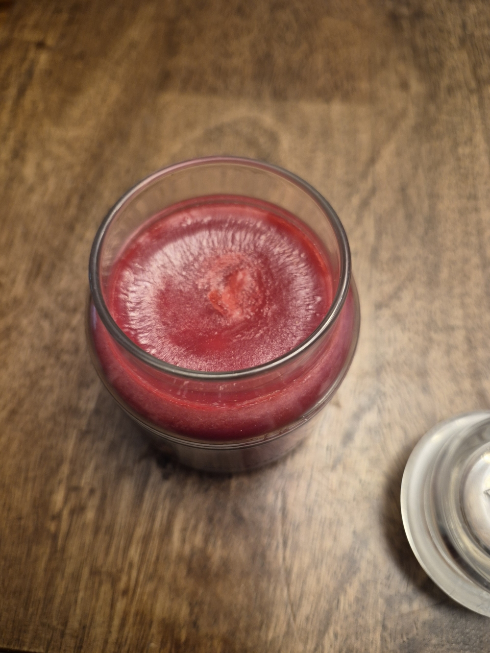 Yankee Candle Berry Bramble Jar Candle - Red - Picture 2 of 4